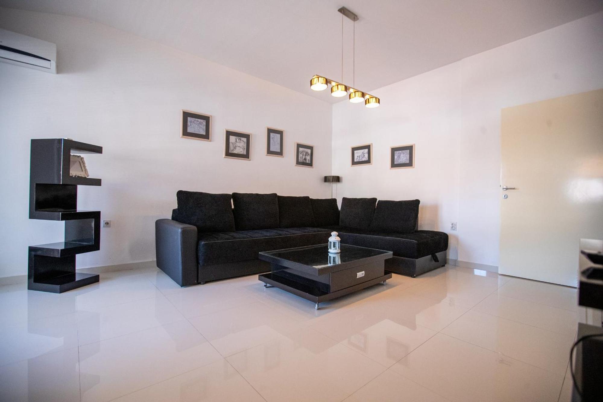 Lake View Double Balcony City Center Apartment In Охрид Экстерьер фото